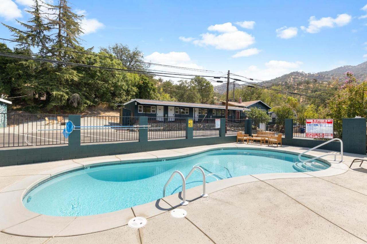 The Belle Sequoia Motel Rm9 Three Rivers Exterior foto